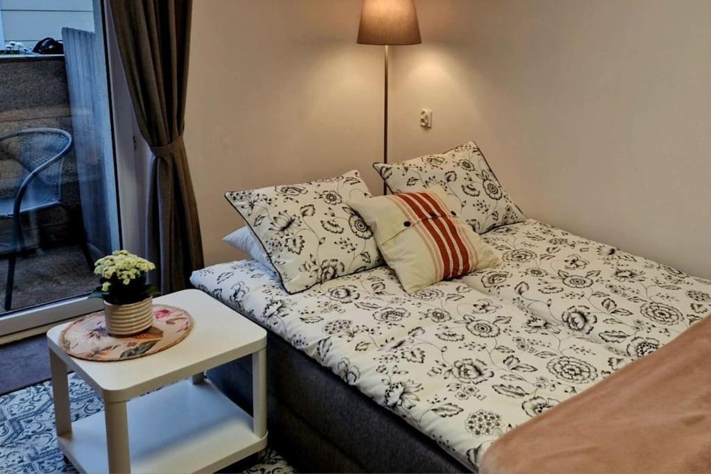 Apartament Zachodni Z Balkonem 4 Osoby 바르샤바 외부 사진