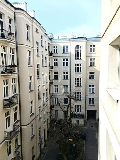Apartament Zachodni Z Balkonem 4 Osoby 바르샤바 외부 사진