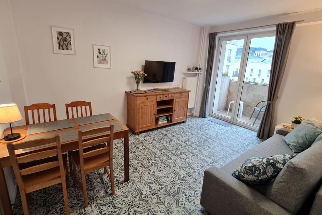 Apartament Zachodni Z Balkonem 4 Osoby 바르샤바 외부 사진