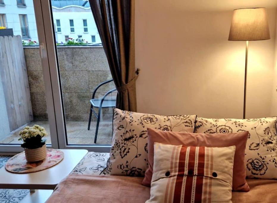 Apartament Zachodni Z Balkonem 4 Osoby 바르샤바 외부 사진